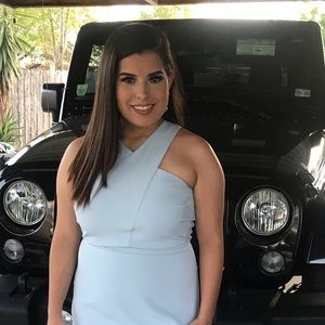 Meet your Posher, Sabrina